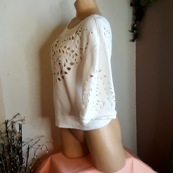 Free People white cropped cutout Sweatshirt S/P - Picture 3 of 8